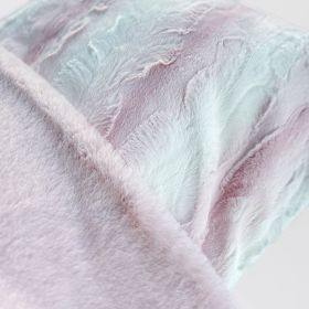 Ritz Hideaway (Color: Pink Angora)